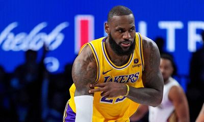 NBA Twitter reacts to resounding performance from Lakers, LeBron James