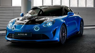 This New Alpine A110 Trim Makes The R Model Slightly More Affordable