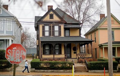 Woman charged with attempted arson of Martin Luther King Jr. birthplace in Atlanta