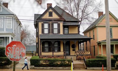 Woman arrested over alleged arson attempt on Martin Luther King home