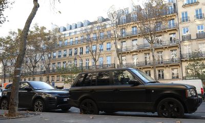 Paris mayor plans to triple SUV parking tariffs to cut air pollution