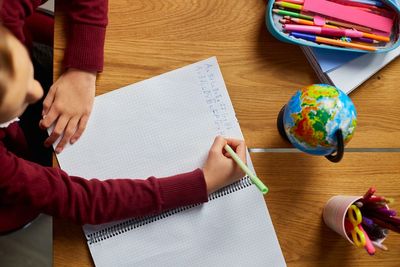 Mother turns to the internet after struggling with first grader’s homework