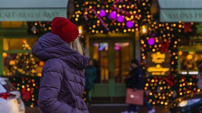 Holiday Travelers Need A Vacation After Visiting Family, Survey Finds