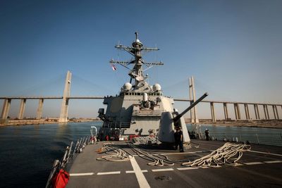 US Navy rescues British ship in Red Sea ambush