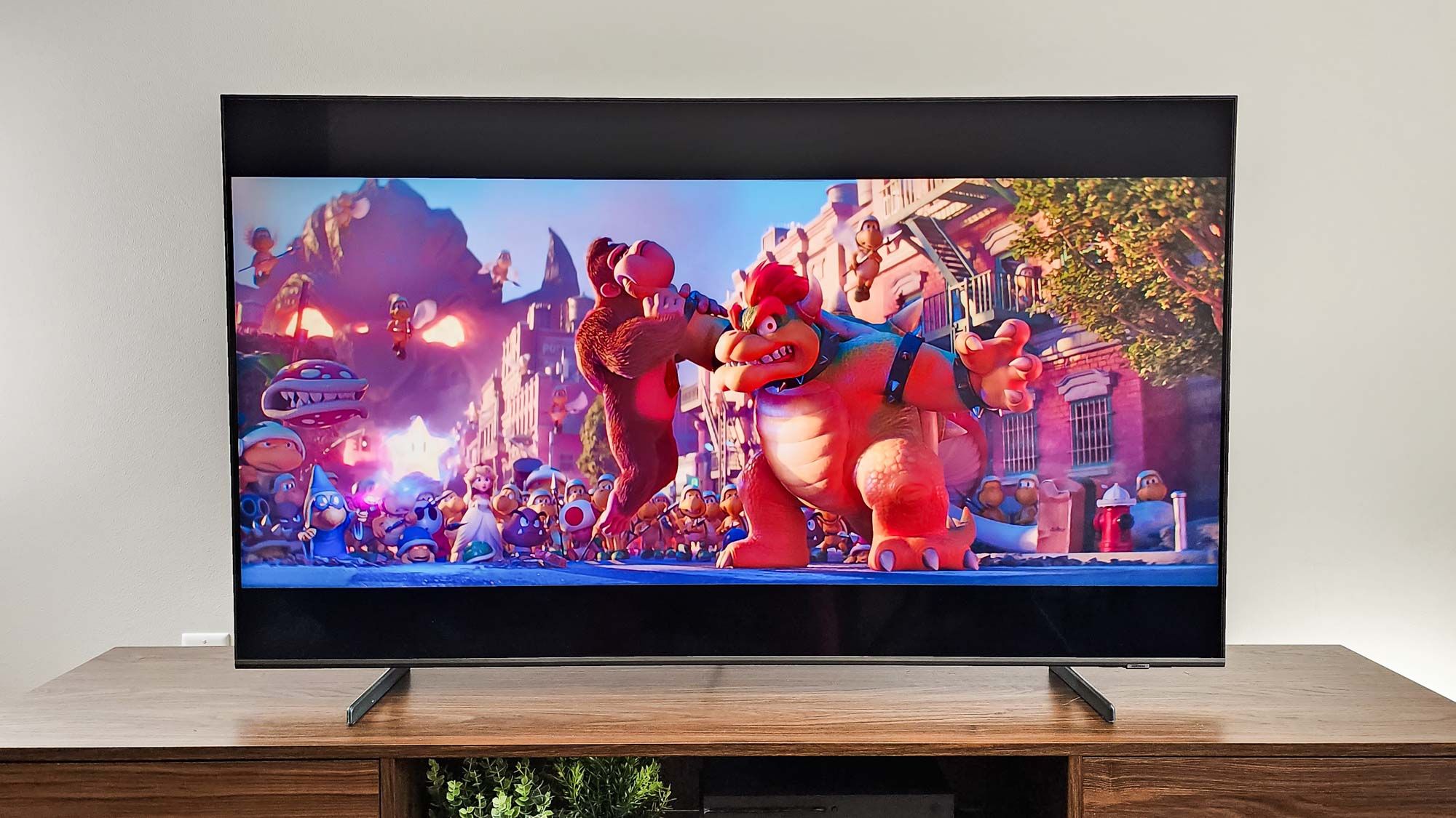 Samsung Q60C QLED TV review