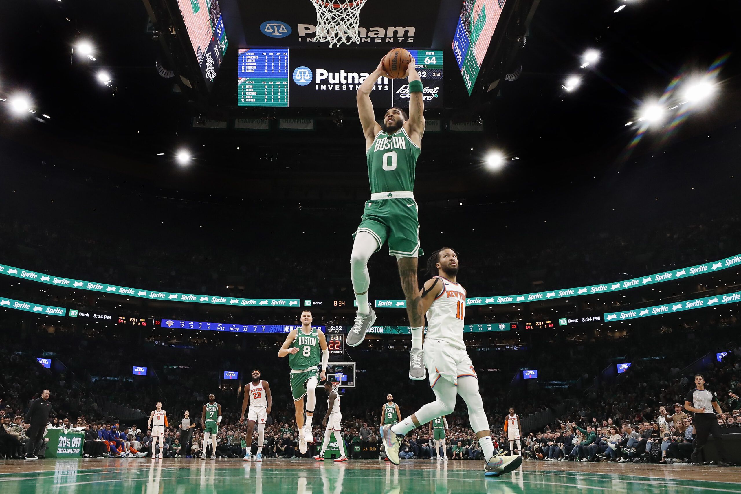 133 West 4th Street Basketball Stock Photos, High-Res Pictures, and Images  - Getty Images