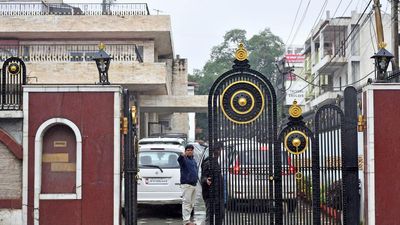 Income Tax raids continue at premises linked to Congress MP Dhiraj Sahu