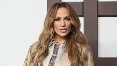 Jennifer Lopez's scenic wall mural will be one of the biggest interior trends of 2024, say designers