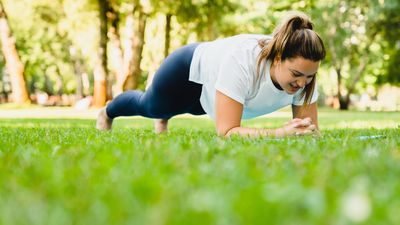 This trainer's six-move workout builds muscle all over and boosts your mobility in just 18 minutes