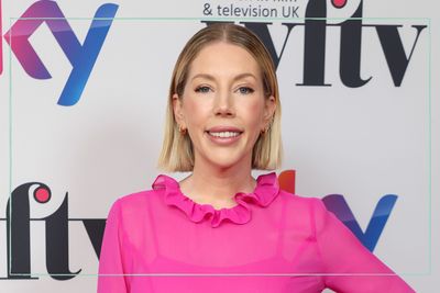 Katherine Ryan hits back at mum-shamers who trolled her over drinking wine while breastfeeding