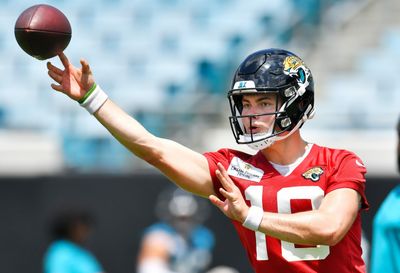 Jaguars sign QB Nathan Rourke to active roster