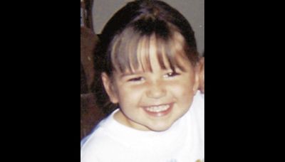 Killer of 3-year-old Riley Fox dies in prison