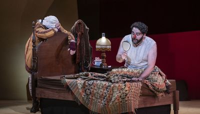 ‘The Nose’ receives superb staging at Chicago Opera Theater