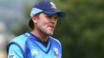 Cricket life ban on ex-New Zealand opener Lou Vincent is relaxed