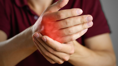 Common arthritis symptoms exacerbated by cold weather