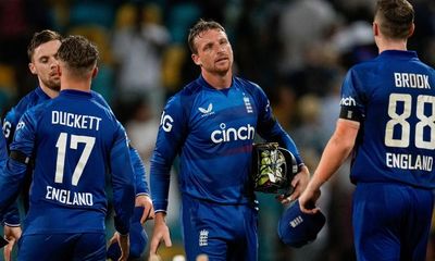 England fail to recover from chaotic opening to ODI series decider