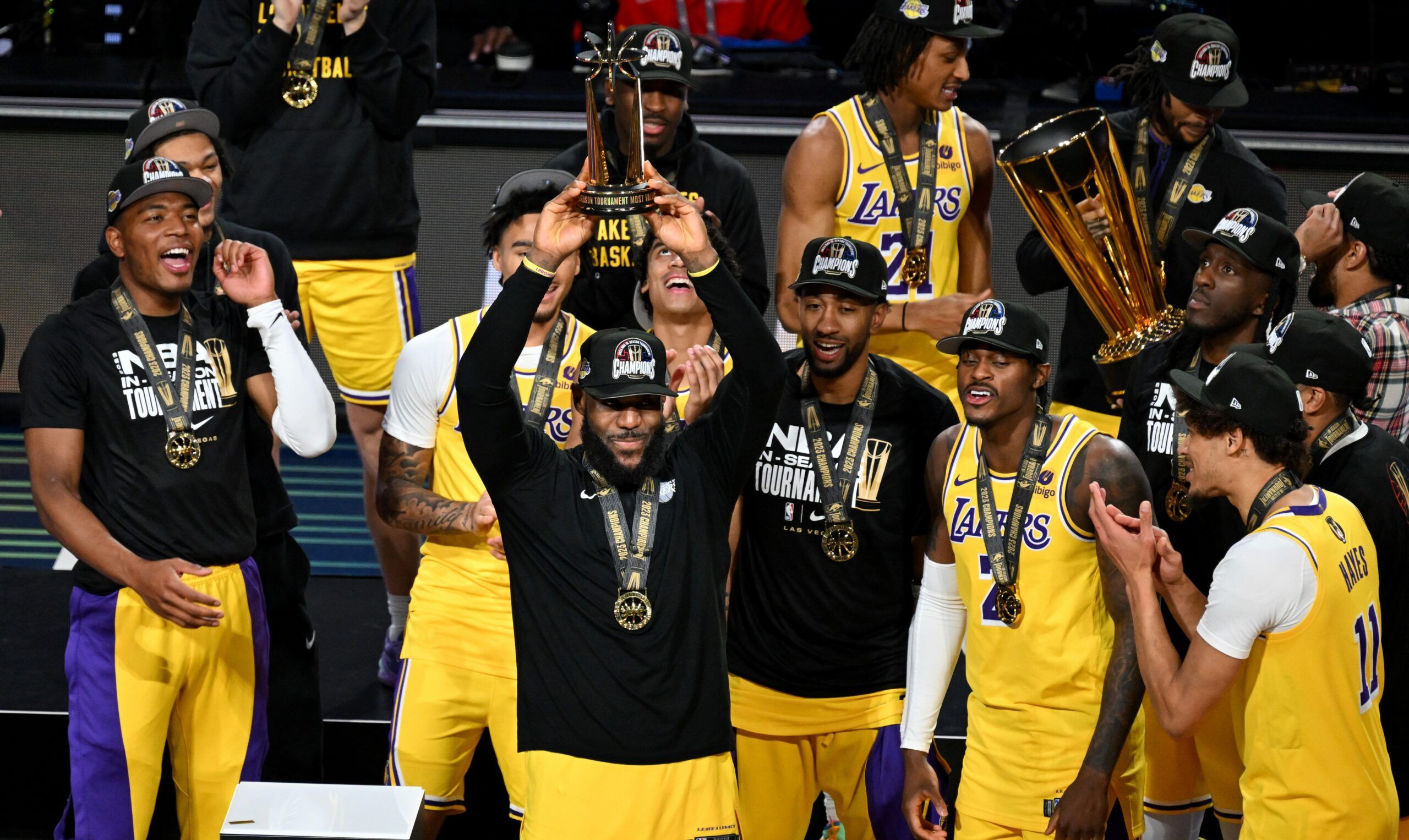 Anthony Davis leads Lakers to NBA In-Season Tournament title, 123