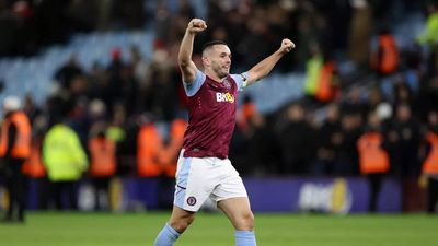 Aston Villa stun Arsenal 1-0 for a record 15th straight victory at home