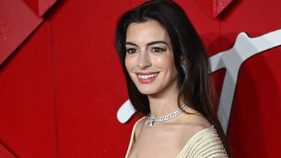 Anne Hathaway's 'stealth wealth' living room corner features the forever trend we can't get over, say designers