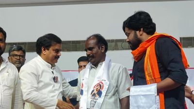 YSRCP government diverted Central funds sanctioned for village panchayats in Andhra Pradesh, alleges JSP leader Nadendla Manohar