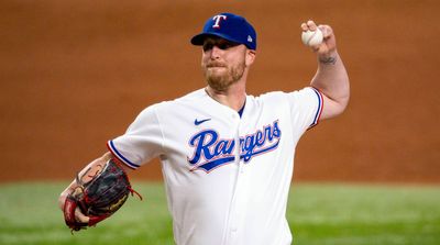 Royals Sign Pitcher Who Has Won Three Straight World Series Titles