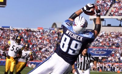 Fans mourned the death of former Titans TE Frank Wycheck, genesis of the Music City Miracle