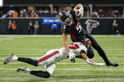 WATCH: Drake London’s 45-yard reception sets up Falcons TD