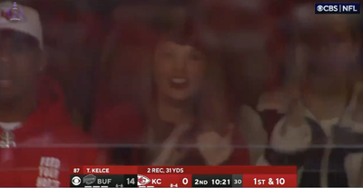 Tony Romo Referred to Taylor Swift as Travis Kelce’s Wife, and Jim Nantz Had a Perfect Reaction