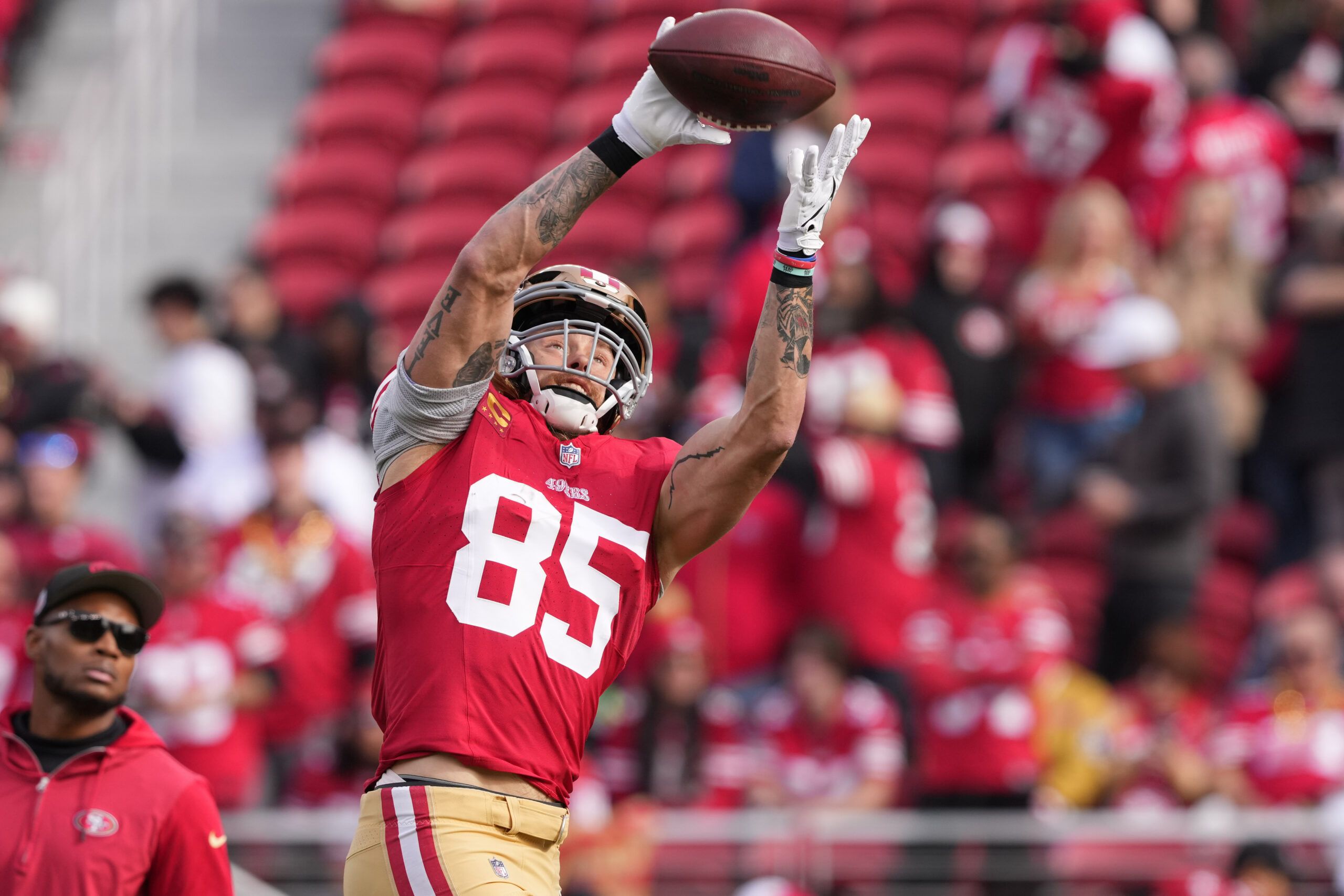 Watch: Brock Purdy hits George Kittle for second TD…