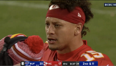Lip readers guessed what an absolutely livid Patrick Mahomes shouted at the refs from the sidelines