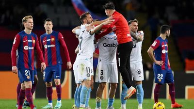 Girona stun Barcelona with historic 4-2 victory, jump to top in La Liga