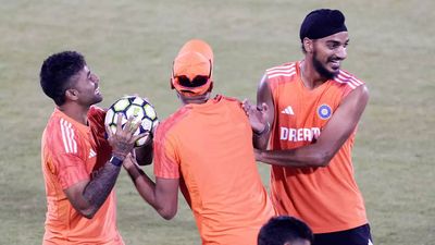 2nd T20I Preview: Weather woes threaten India's T20 World Cup auditions in South Africa series