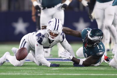 Cowboys dominate Eagles in NFC East showdown