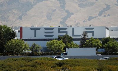 UAW wants to unionize Tesla. It faces a tough and high-profile battle with Musk