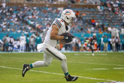 Dolphins 53-man roster for Week 14 vs. Titans