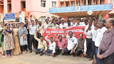 BSNL staff in Mysuru oppose govt. move to take over its training centre