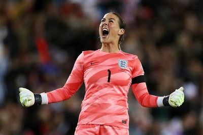 Lionesses goalkeeper shirts sell out in minutes as Mary Earps issues update