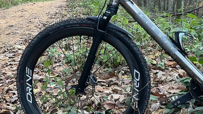 Suntour GVX SF24 gravel suspension fork review – low on price, but high on smiles?