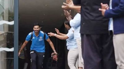 Watch: Team India arrives in Gqeberha to a grand welcome ahead of 2nd T20I against South Africa