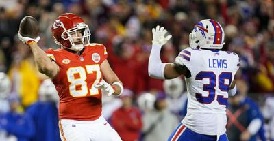 A Travis Kelce podcast quote shows he’s risking angering Andy Reid with all those laterals