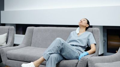 Meditating Can Slash Stress And Anxiety For Nurses: Study