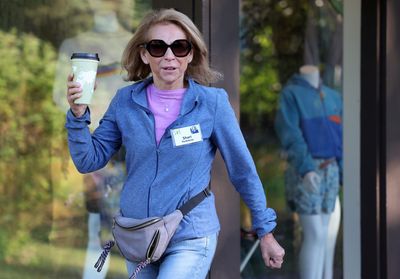 Media mogul Shari Redstone reportedly considering selling her stake in Paramount after fighting for years to keep control of the company