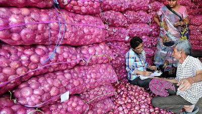 Morning Digest | Three criminal codes withdrawn to replace them with new Bills; Centre blames traders for onion price hike, and more