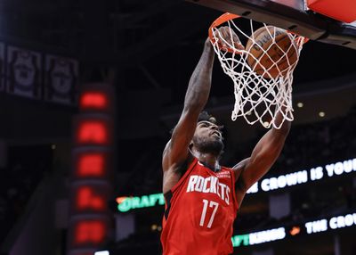 Takeaways: In 10th straight home win, Tari Eason sparks Rockets vs. Spurs
