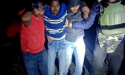 Uttar Pradesh: Two notorious criminals arrested after police encounter in Mau