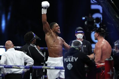 On This Day in 2020 – Anthony Joshua beats Kubrat Pulev to retain four titles