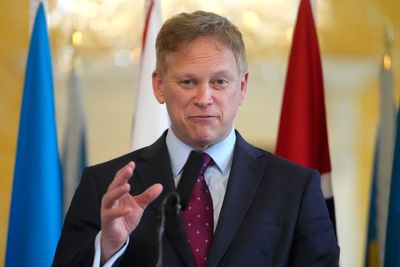 Defence secretary Grant Shapps confirms transfer of two navy minehunters to Ukraine