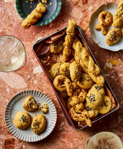 Christmas foodie gifts: Melek Erdal’s spicy Turkish shortbread (kurabiye) recipes