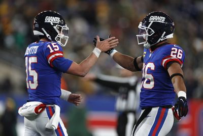 Tommy DeVito’s confidence, swag helped fuel Giants in primetime stunner