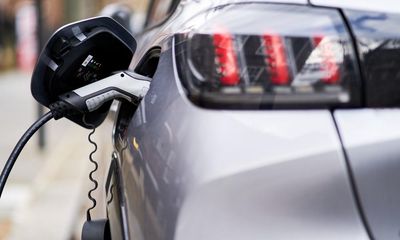 UK motorists: will you switch to a hybrid or electric vehicle in 2024?